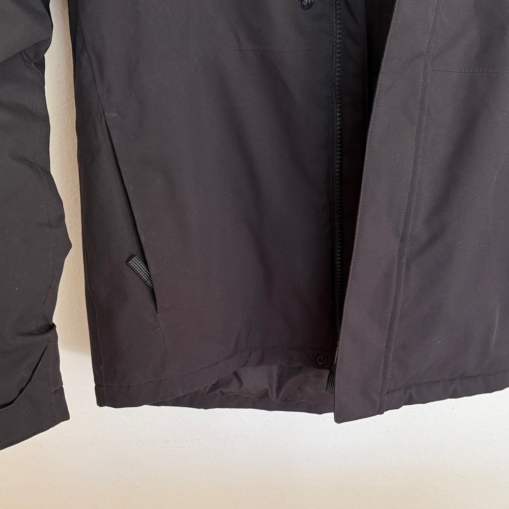 Patagonia sz 14 Youth boys Everyday Ready Waterproof Jacket Black one flaw shown - Picture 6 of 13
